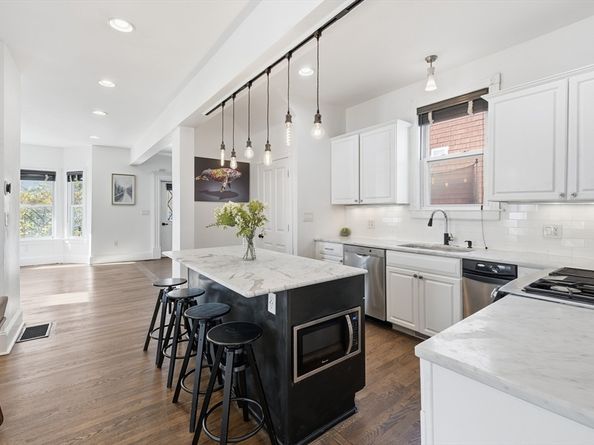 22 Spring St, Everett MA 02149