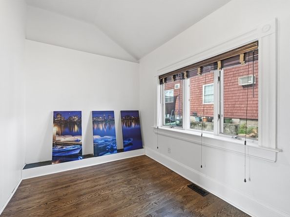 22 Spring St, Everett MA 02149