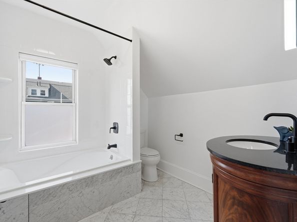 22 Spring St, Everett MA 02149