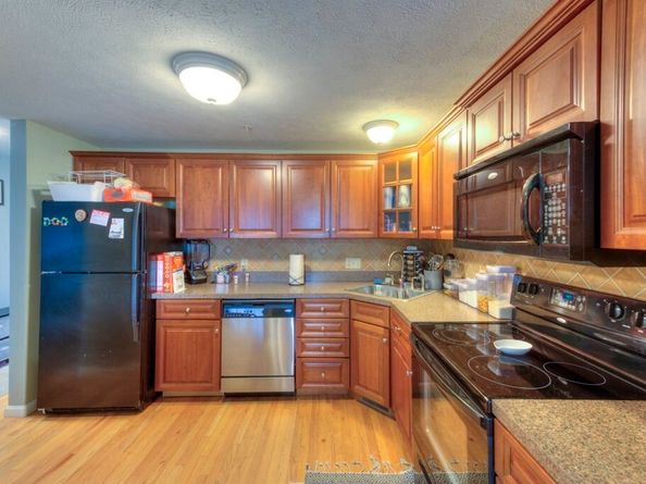 34 Oak Leaf Road, U.34 34, Fitchburg MA 01420