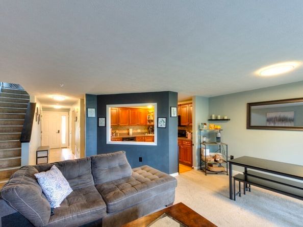 34 Oak Leaf Road, U.34 34, Fitchburg MA 01420