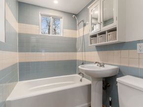 44 Dawes Rd, Brockton MA 02301