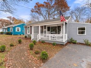 44 Dawes Rd, Brockton MA 02301