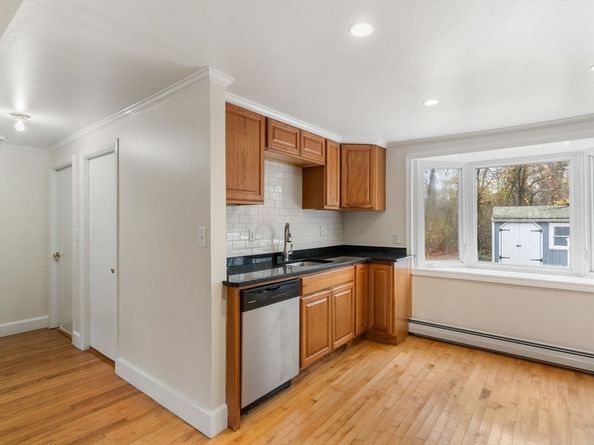 44 Dawes Rd, Brockton MA 02301