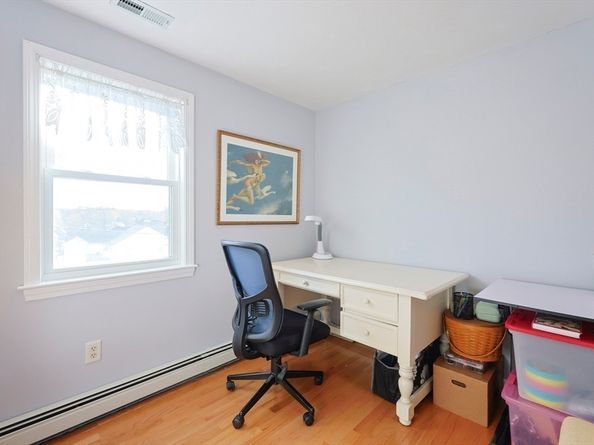 20-22 Chapin Street, Milford MA 01757