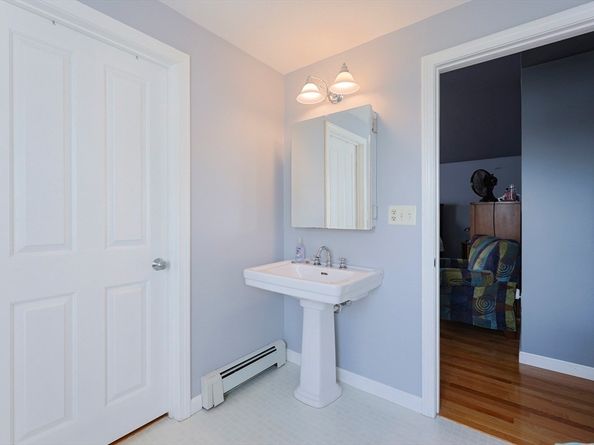 20-22 Chapin Street, Milford MA 01757