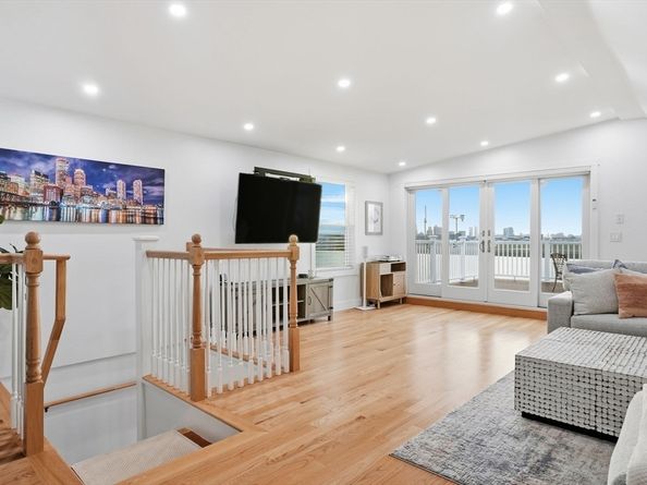 191 Court Rd 3, Winthrop MA 02152