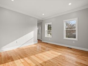 34 Oakland St, Brockton MA 02302