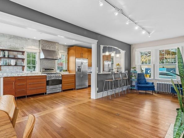 381 Lafayette St, Salem MA 01970