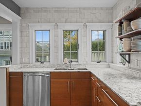 381 Lafayette St, Salem MA 01970