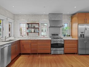 381 Lafayette St, Salem MA 01970