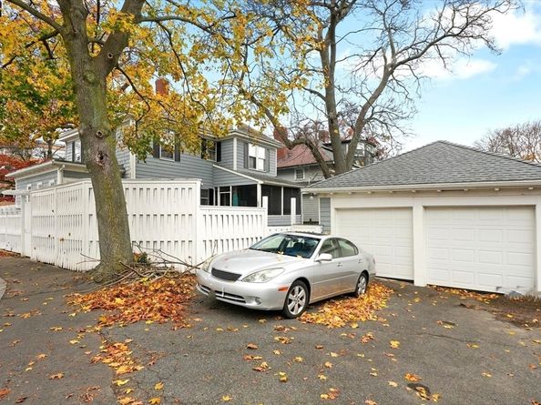 381 Lafayette St, Salem MA 01970