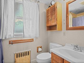 381 Lafayette St, Salem MA 01970