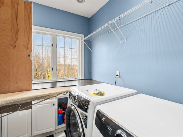 111 Windsor Ridge Dr, Northbridge MA 01534