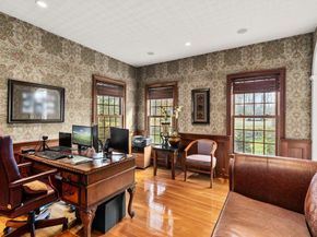 111 Windsor Ridge Dr, Northbridge MA 01534