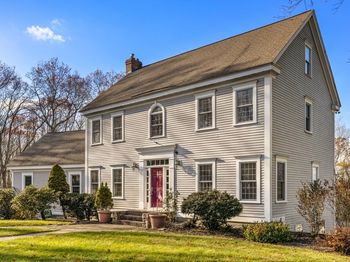 111 Windsor Ridge Dr