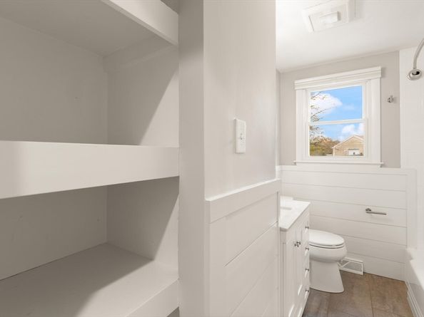 41 James St, Framingham MA 01701