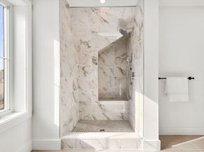 2-18 Elm Street 6, Newton MA 02465