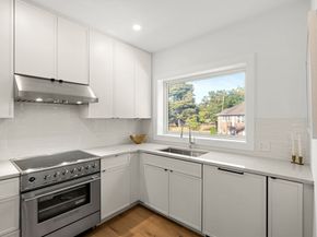 2-18 Elm Street 6, Newton MA 02465