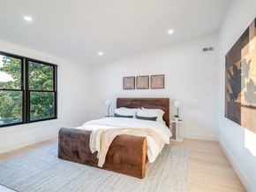 290 Watertown St 3, Newton MA 02458