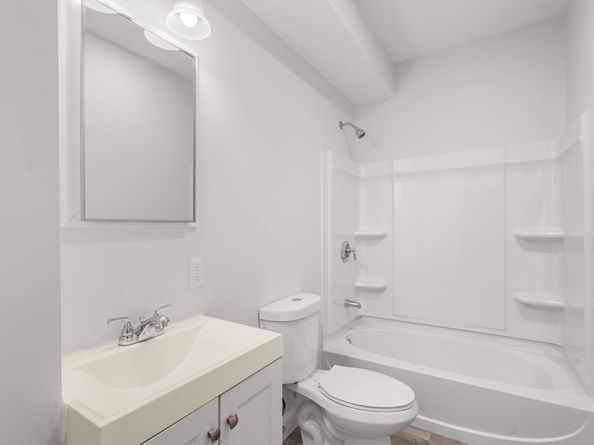 20 Rockville Park, Boston MA 02119