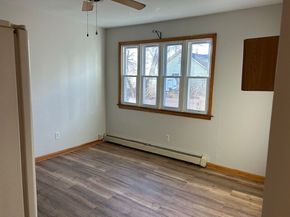 68 Dartmouth Street, Worcester MA 01604