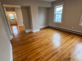 68 Dartmouth Street, Worcester MA 01604