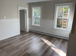 68 Dartmouth Street, Worcester MA 01604