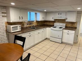 68 Dartmouth Street, Worcester MA 01604