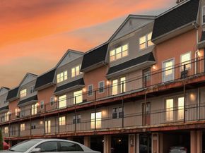 223 Clinton St 3, Brockton MA 02302