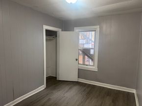 21 Boutelle St, Fitchburg MA 01420