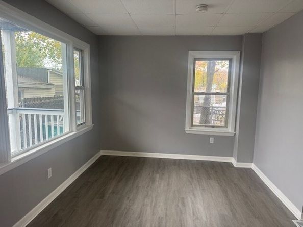 21 Boutelle St, Fitchburg MA 01420