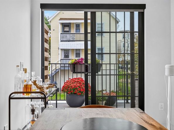 4 Payne Street 5, Boston MA 02122