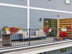 4 Payne Street 5, Boston MA 02122