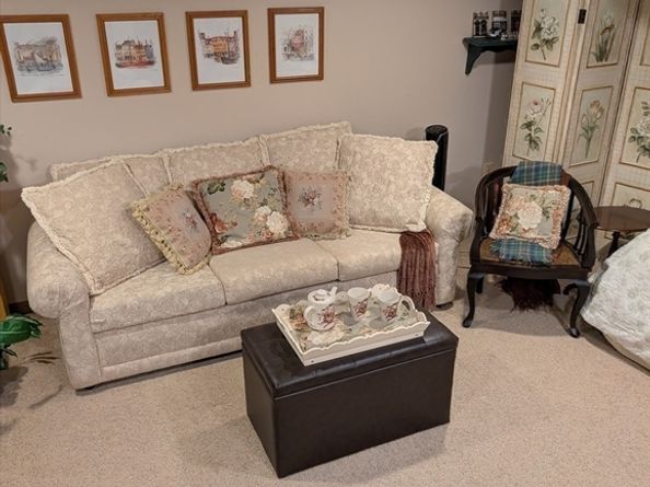 251 Wellman Ave 251, Chelmsford MA 01863