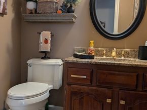 251 Wellman Ave 251, Chelmsford MA 01863