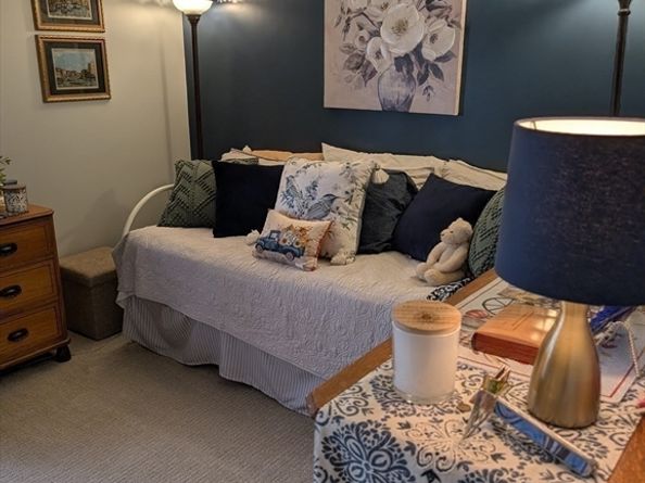 251 Wellman Ave 251, Chelmsford MA 01863