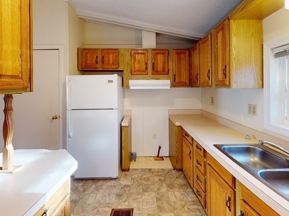 276 Lunenburg Street 66, Fitchburg MA 01420