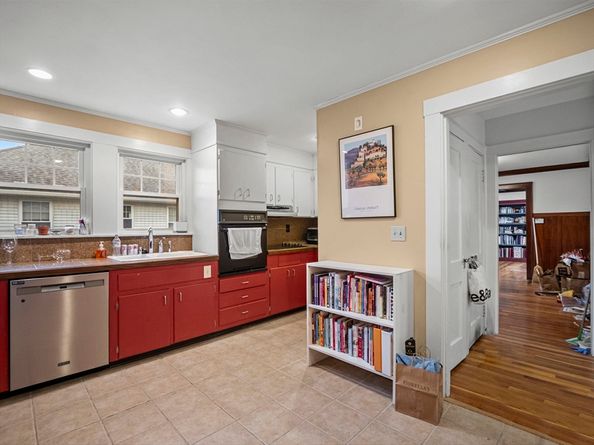 27 Dalton Road 27, Belmont MA 02478