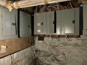 59 Church St, Leominster MA 01453