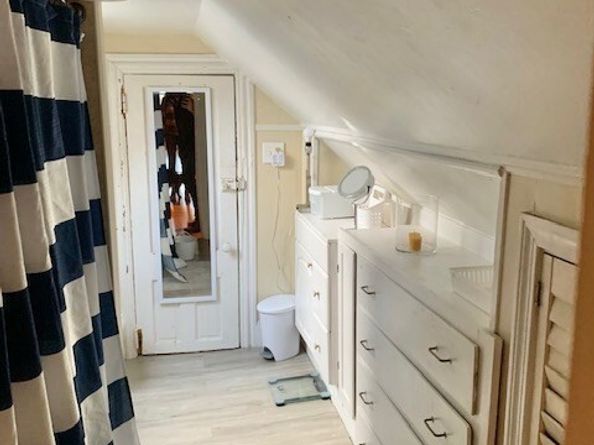 59 Church St, Leominster MA 01453