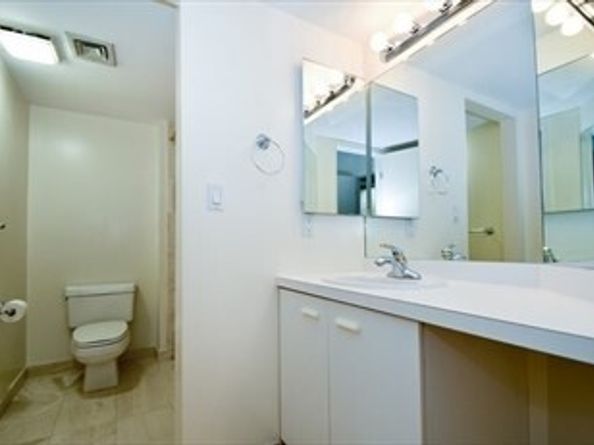 166 Place Ln 166, Woburn MA 01801