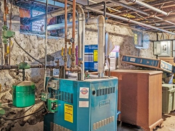 9 Glover St 1, Salem MA 01970