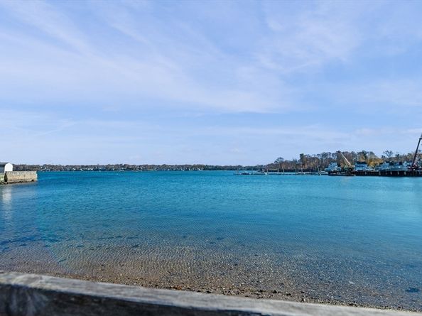 9 Glover St 1, Salem MA 01970