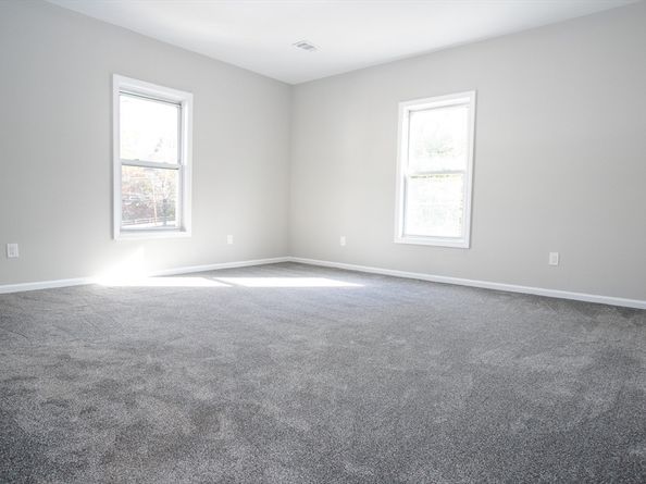 57-59 Cottage St, Athol MA 01331