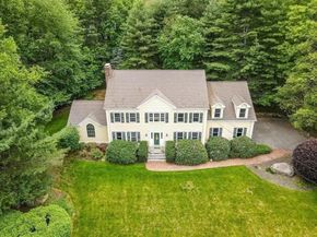 17 Bridle Path, Walpole MA 02081