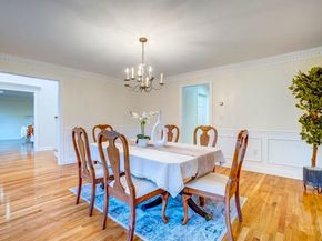 17 Bridle Path, Walpole MA 02081