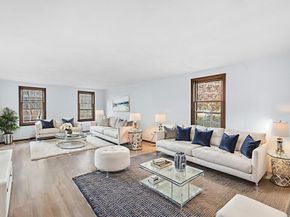 17 Blackstone Rd, Billerica MA 01862