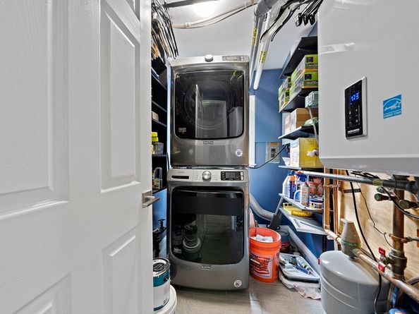 48 Oakdale Road, Canton MA 02021