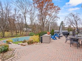 24 Brook Street, Shrewsbury MA 01545